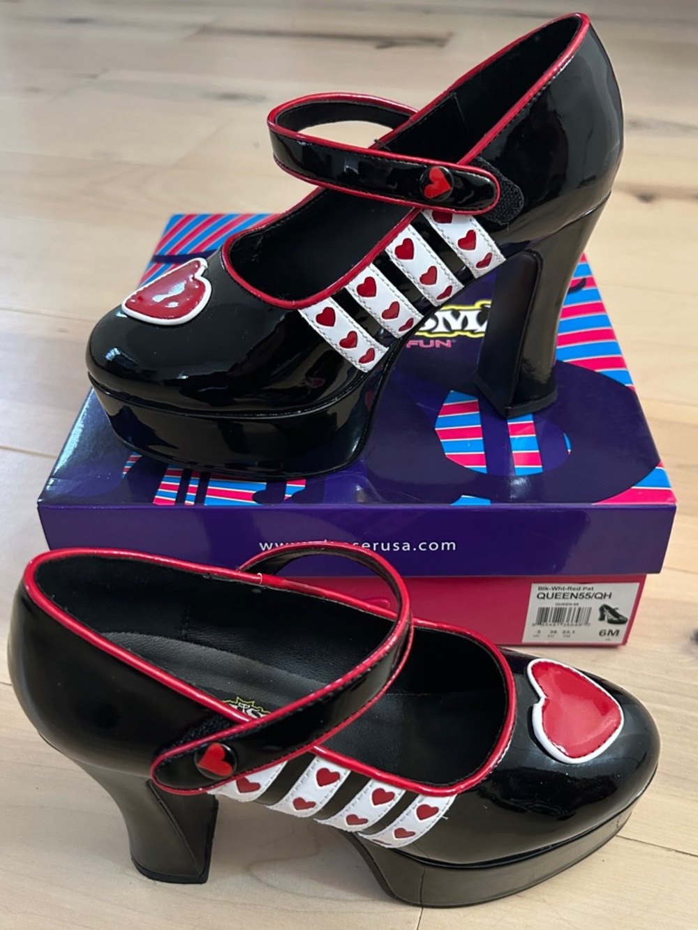 Funtasma Pleaser Queen55 Patent Platform Heart 6